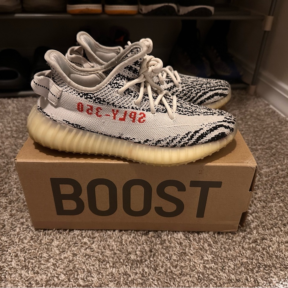 Yeezy Boost Zebra